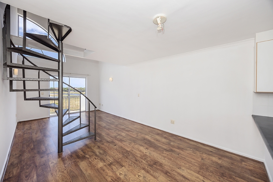1 Bedroom Property for Sale in Sandown Western Cape